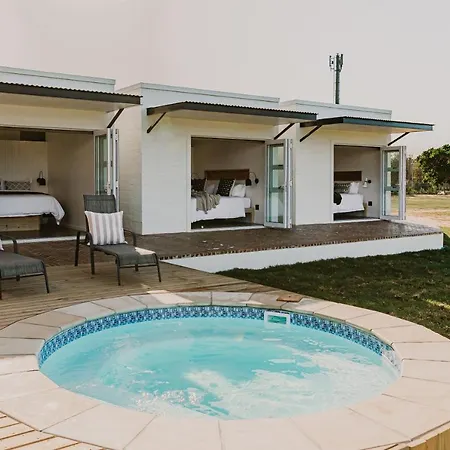 Back 9 Guest House Robertson Exterior photo